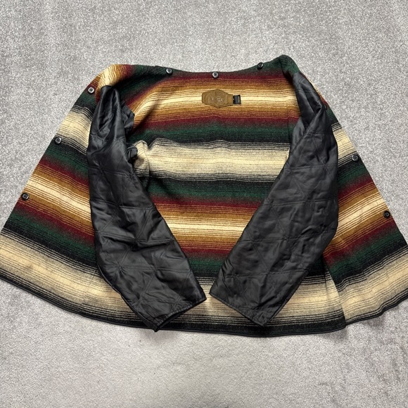 Woolrich Other - Vintage Woolrich XL Coat LINER ONLY Serape Wool Buttons USA Stripe Replacement